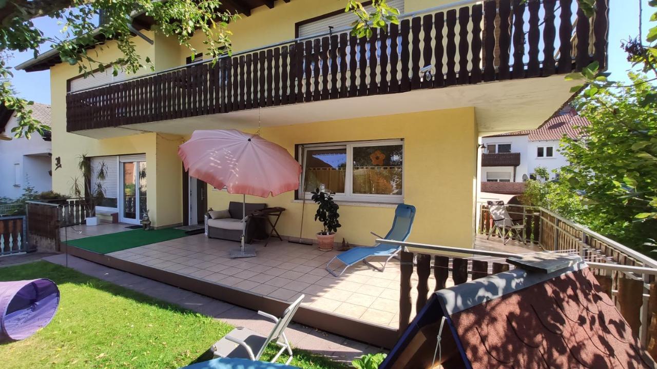 Monteur Unterkunft Gaestewohnung Ferienwohnung - Haus Huth former Sunan airport Exterior foto